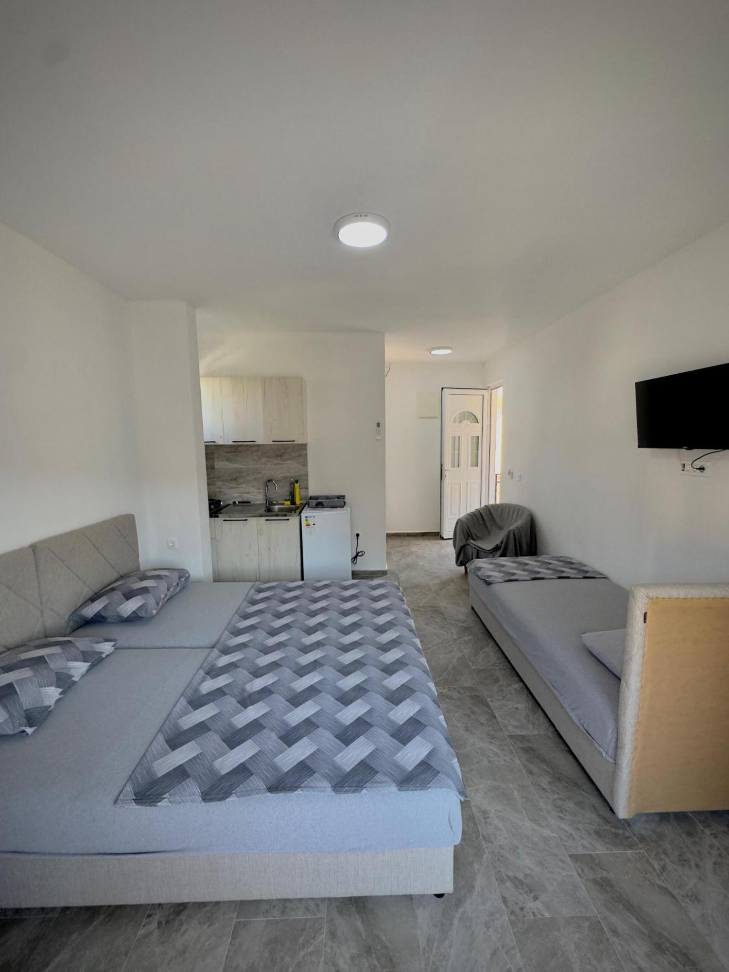 Apartmani Miljevci Sutomore Buitenkant foto