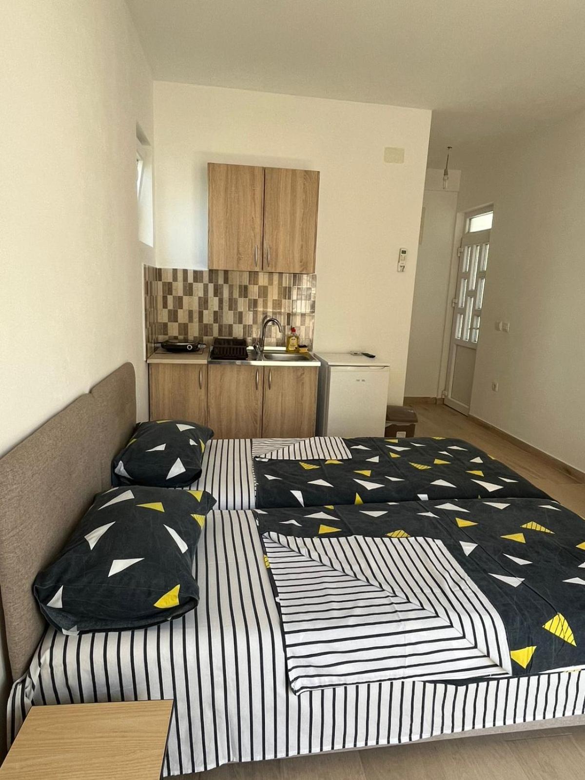 Apartmani Miljevci Sutomore Buitenkant foto