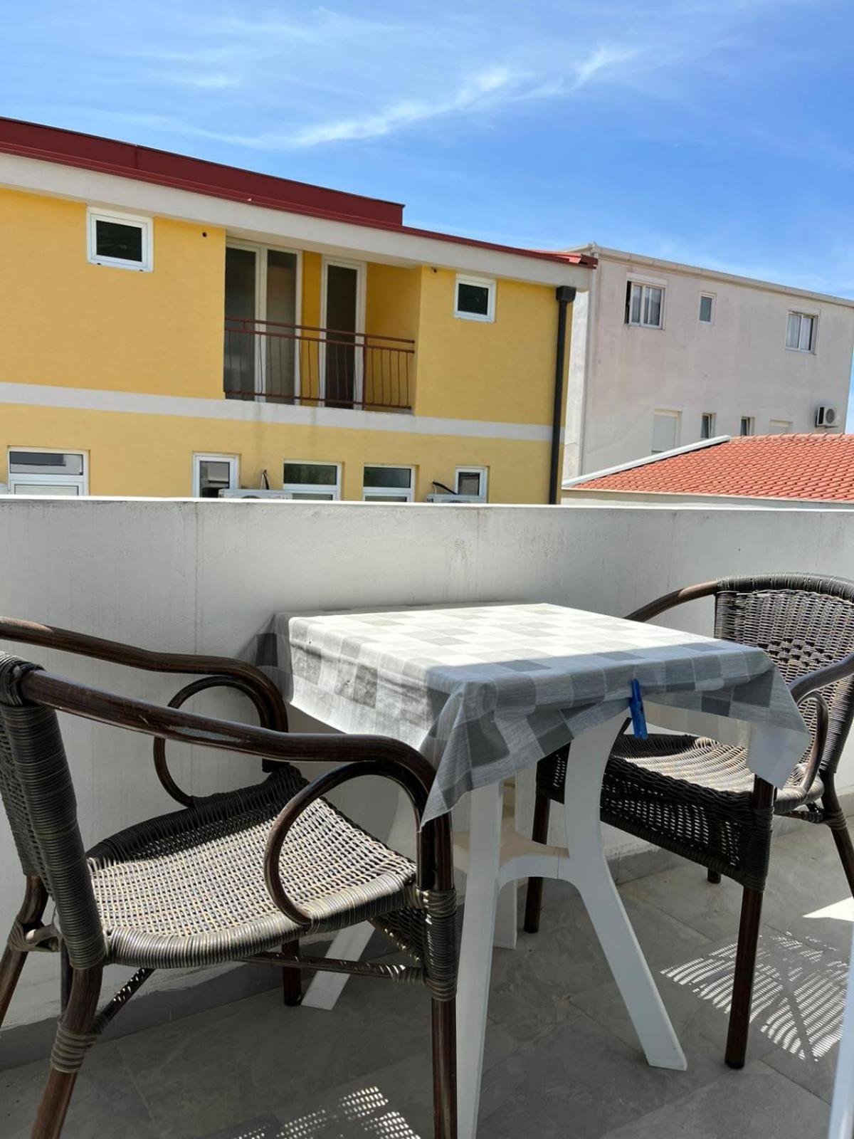 Apartmani Miljevci Sutomore Kamer foto