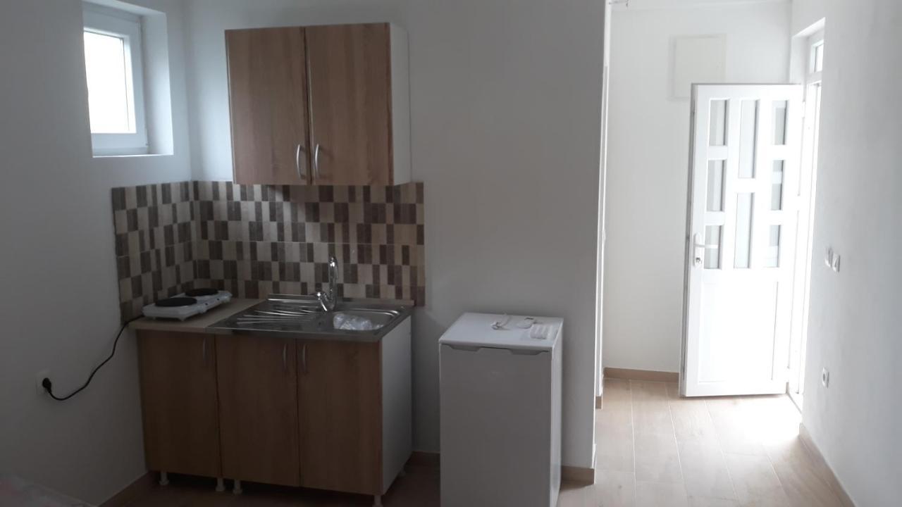 Apartmani Miljevci Sutomore Buitenkant foto